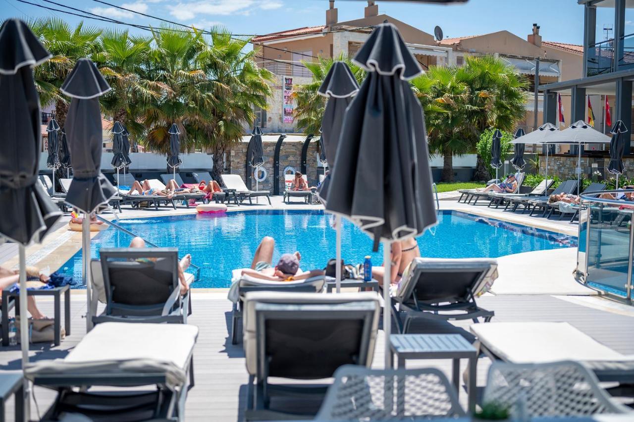 Dionysos Hotel & Suites Hanioti Exterior photo