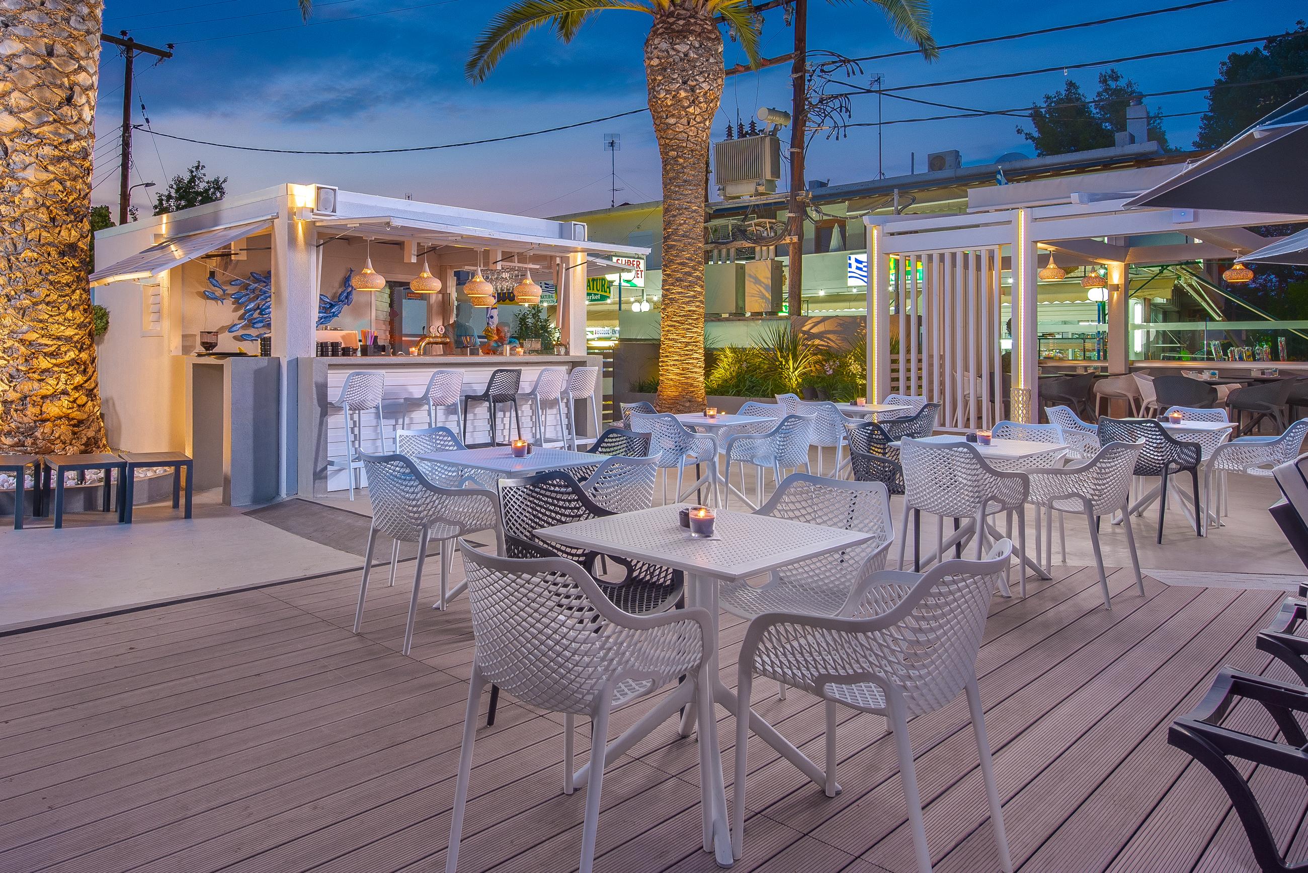 Dionysos Hotel & Suites Hanioti Exterior photo